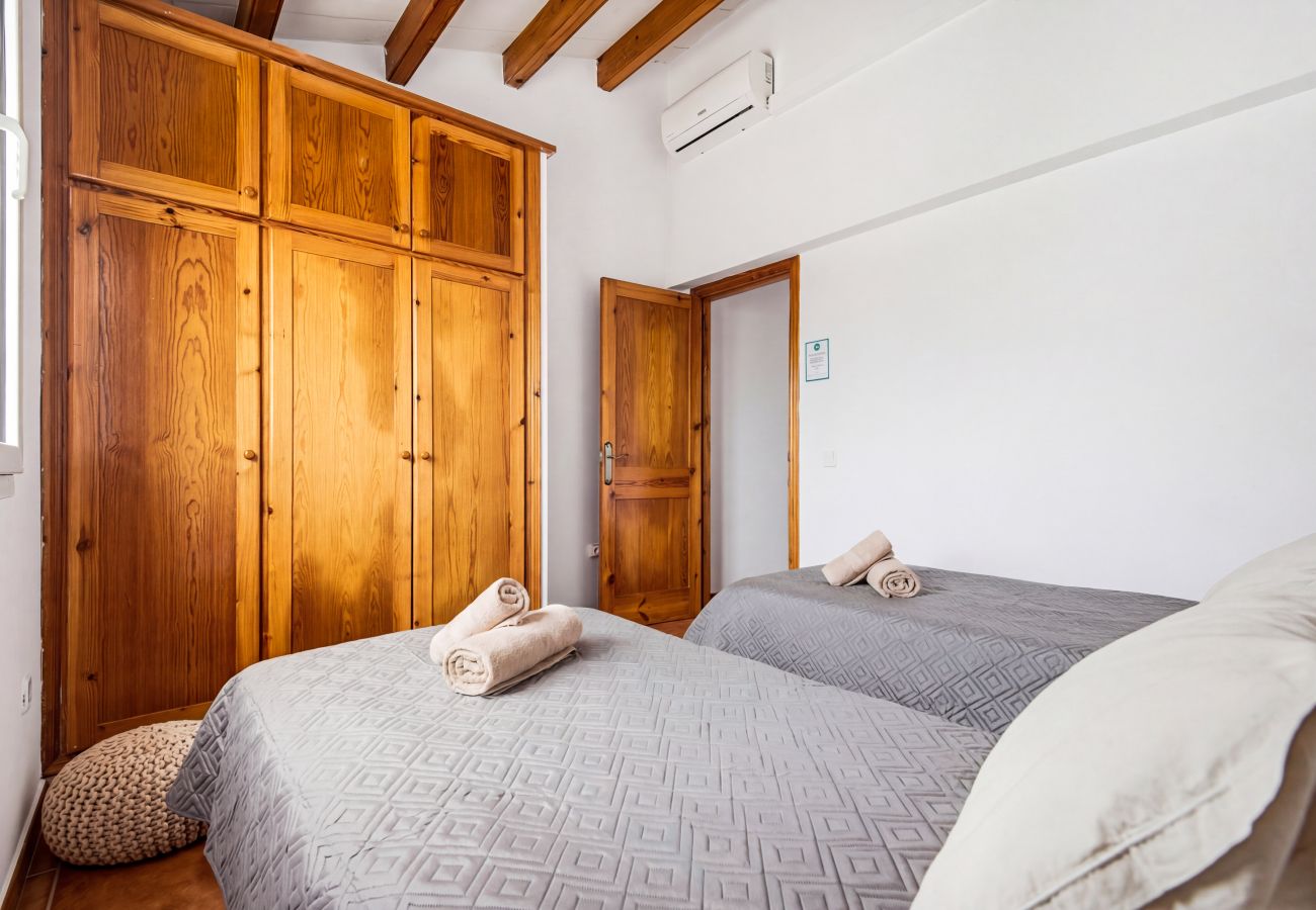 Villa in Cala´n Blanes - Villa Jeybo by Escape Home