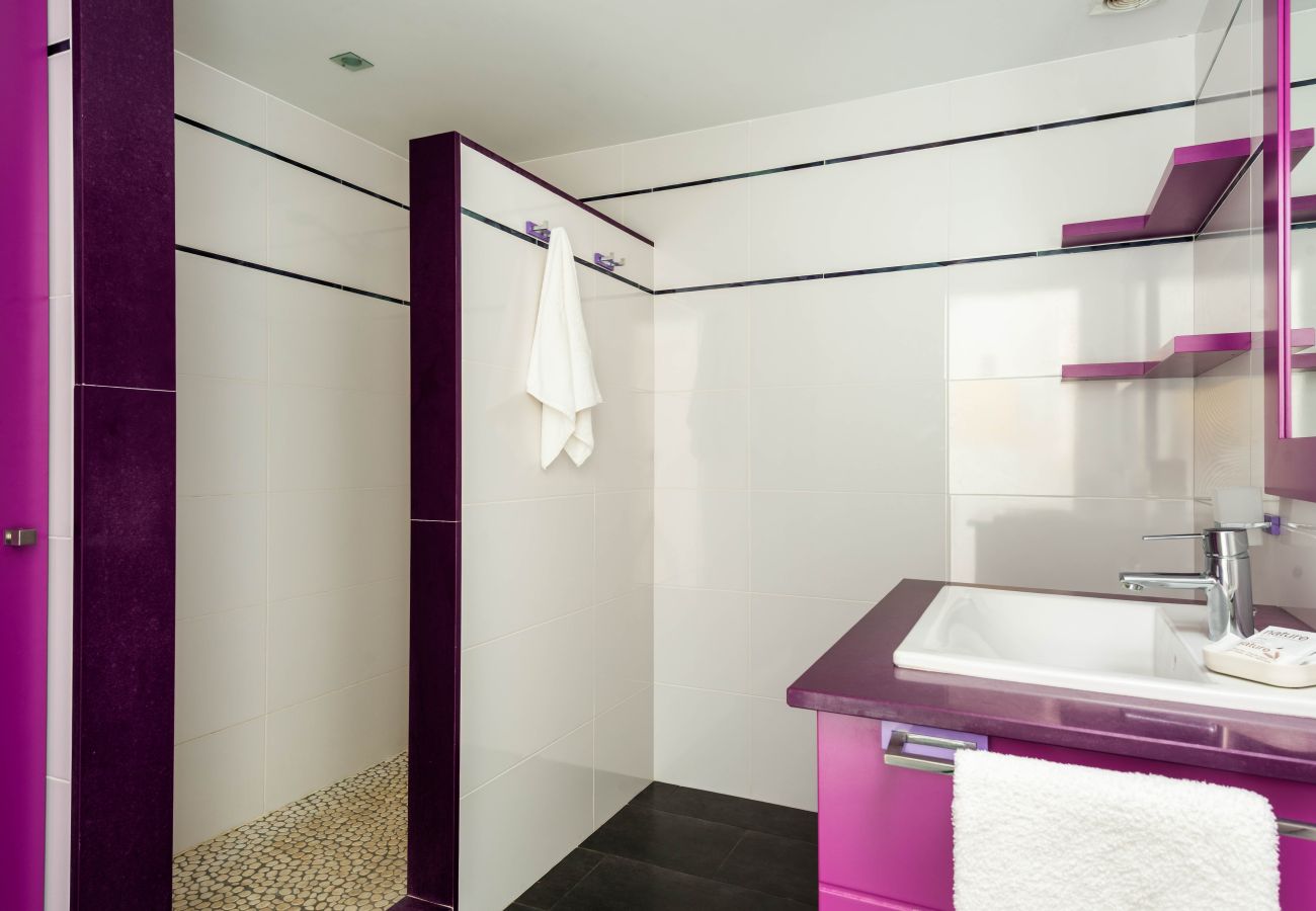 Apartment in Fornells - Apartamento Tramontana 28B by Escape Home