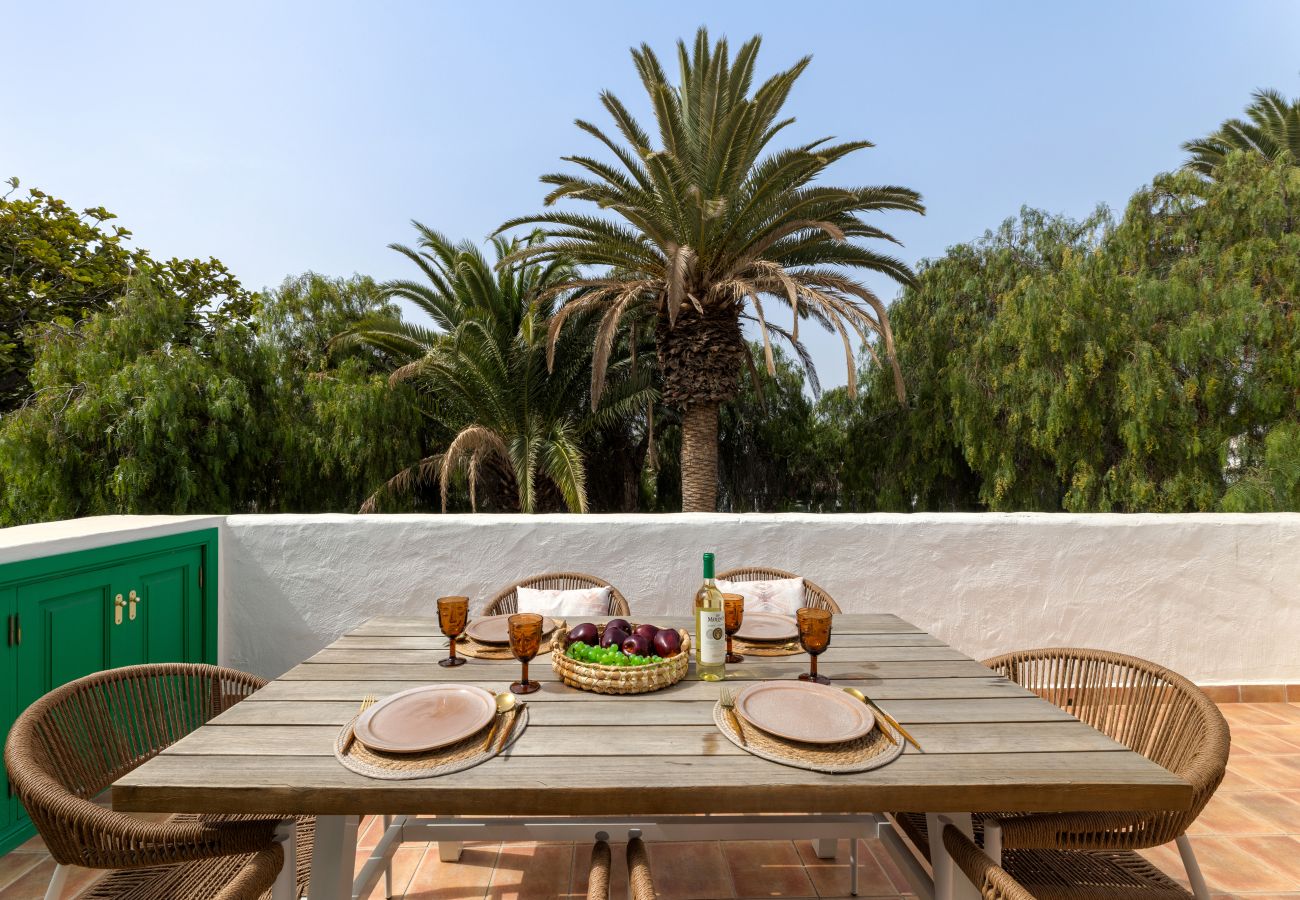 Apartment in Costa Teguise - Oasis del Marinero by EscapeHome