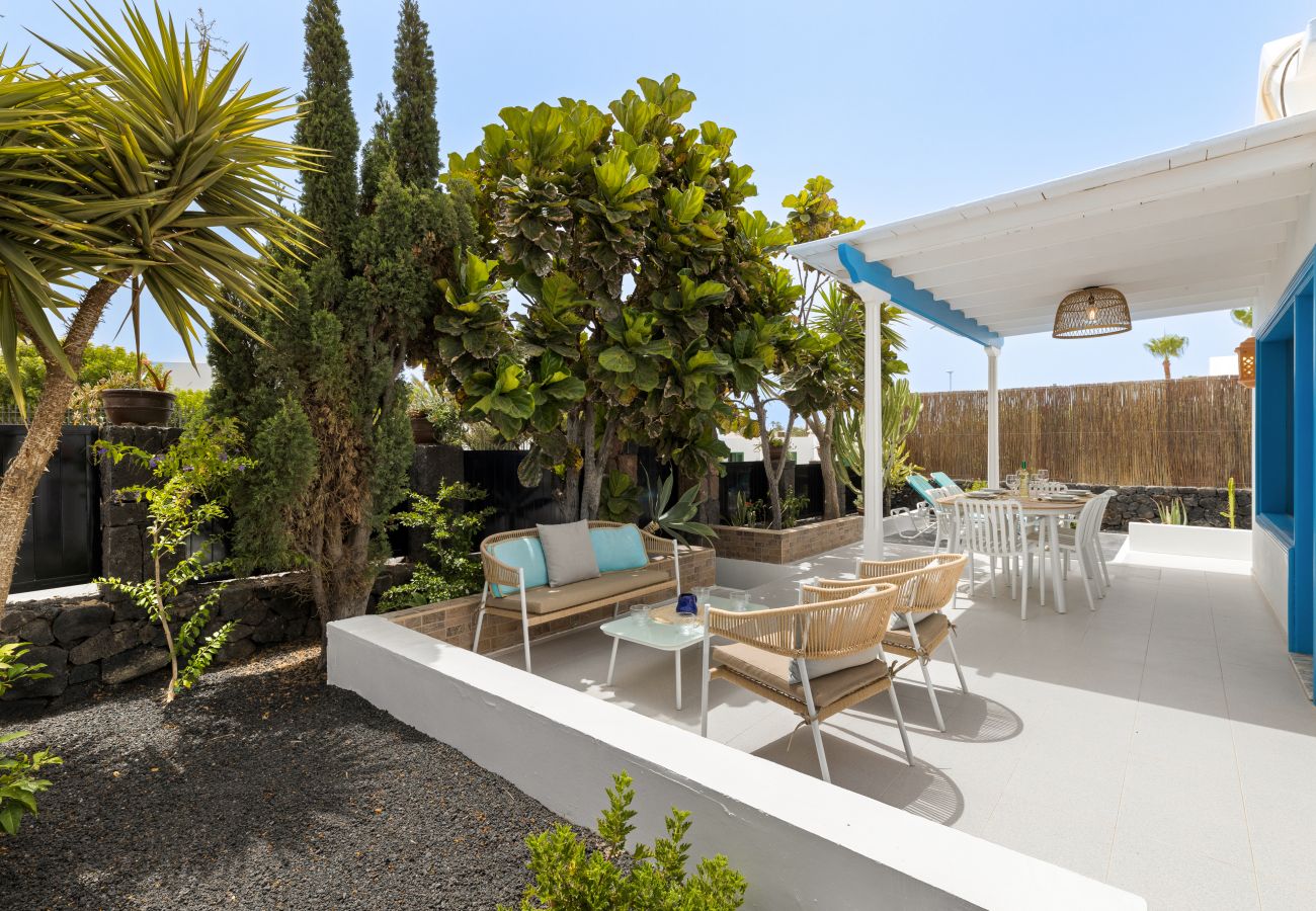 Bungalow in Puerto del Carmen - Paraiso Marino by Escape Home