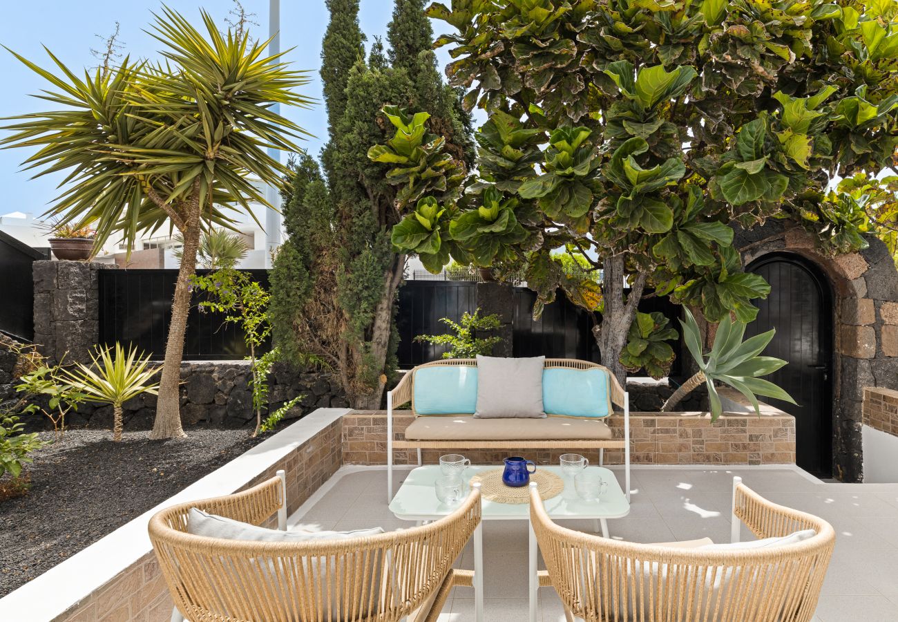 Bungalow in Puerto del Carmen - Paraiso Marino by Escape Home