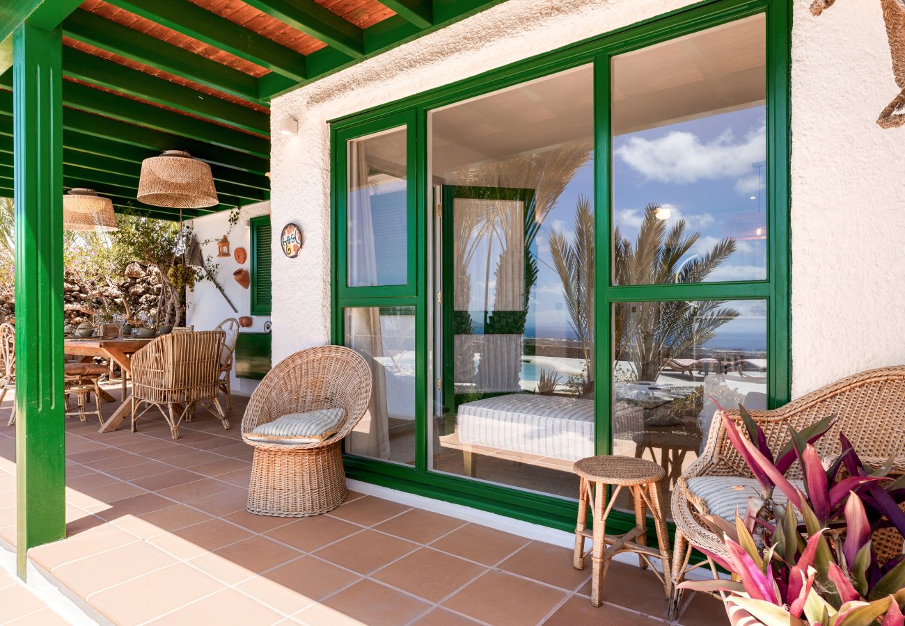 Villa in Tías - Villa Los Aljibes by Escape Home