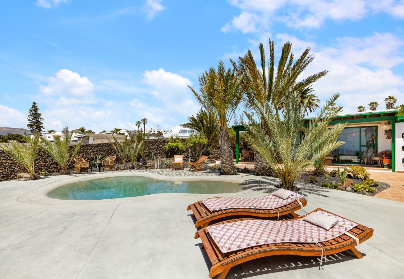 Villa in Tías - Villa Los Aljibes by Escape Home