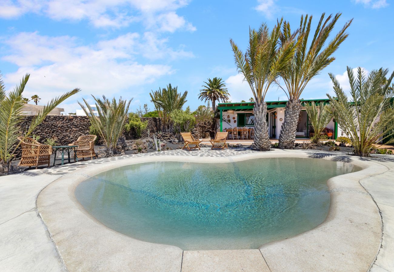 Villa in Tías - Villa Los Aljibes by Escape Home