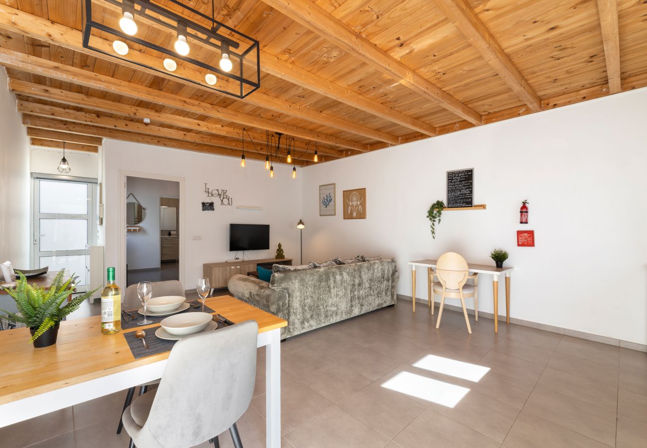 Apartment in Tías - Apartamento Alma 2 by Escape Home 