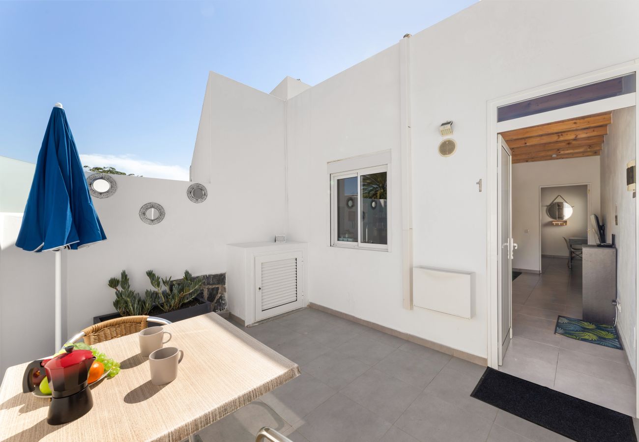 Apartment in Tías - Apartamento Alma 1 by Escape Home