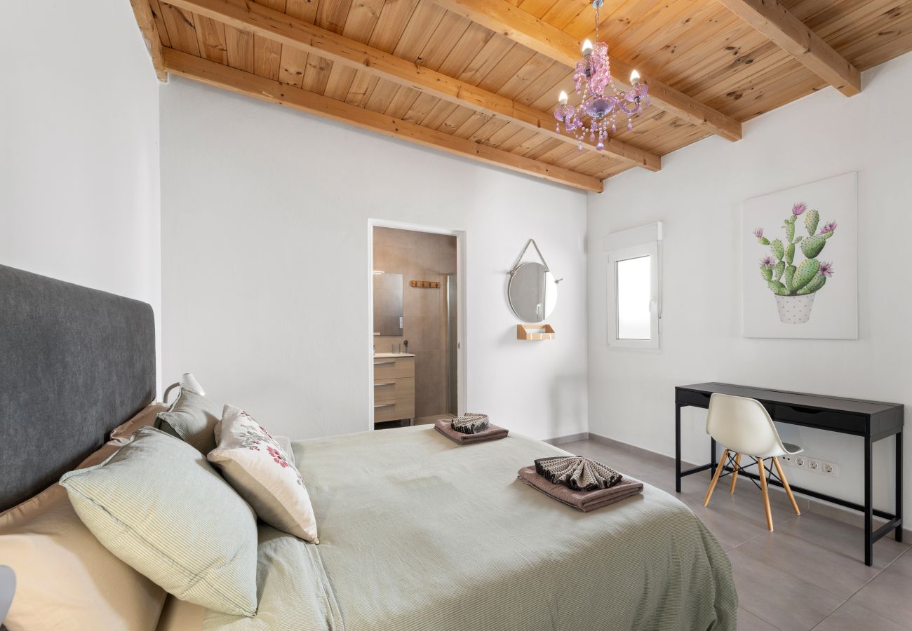 Apartment in Tías - Apartamento Alma 1 by Escape Home