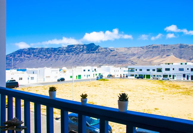Apartment in  Famara - El Arenal de Famara by Escape Home Apartment in  Famara - El Arenal de Famara by Escape Home