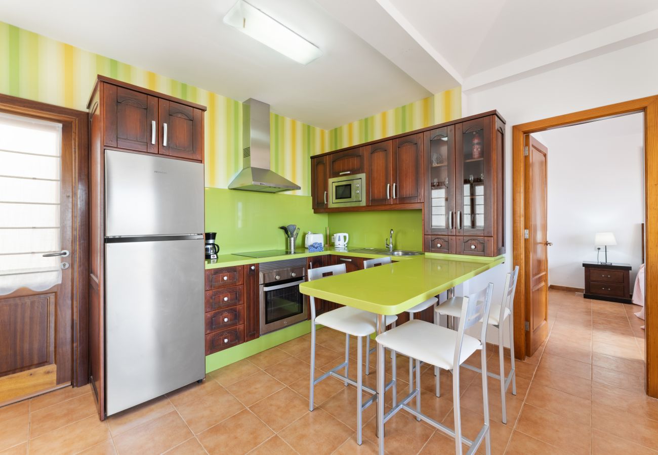 Villa in Playa Blanca - Casa Luna by Escape Home