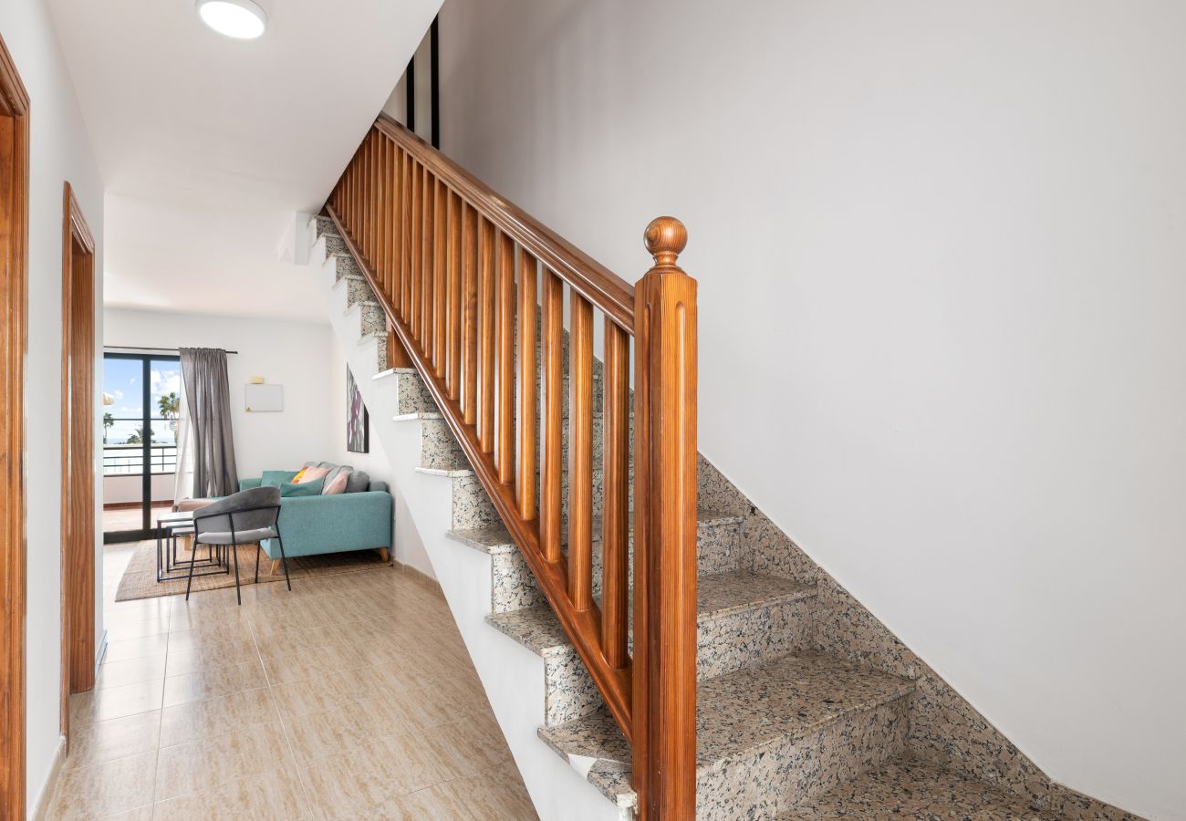 Villa in Puerto del Carmen - Arpon Santa Rosa 4 by Escape Home 