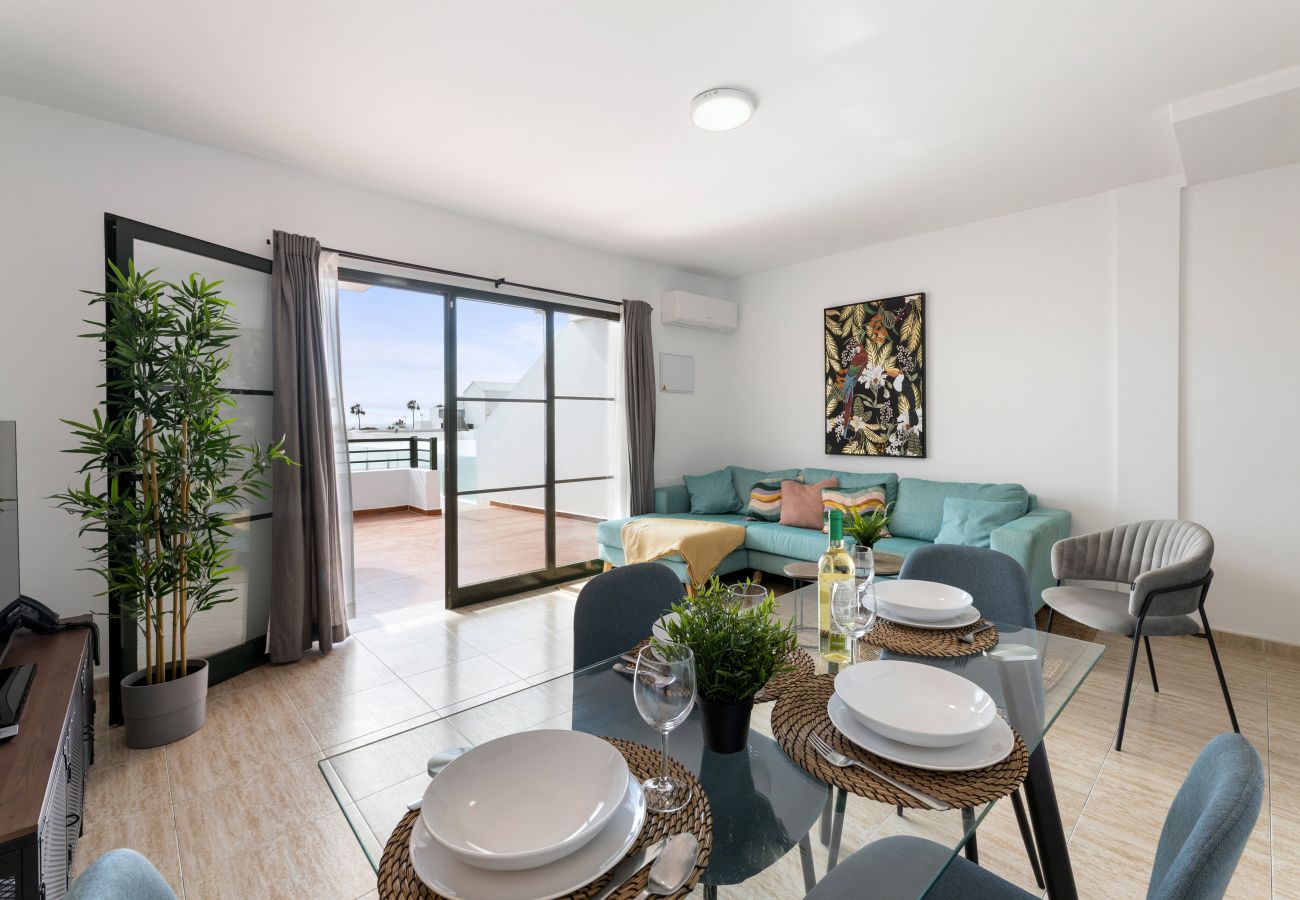 Villa in Puerto del Carmen - Arpon Santa Rosa 6 by Escape Home 