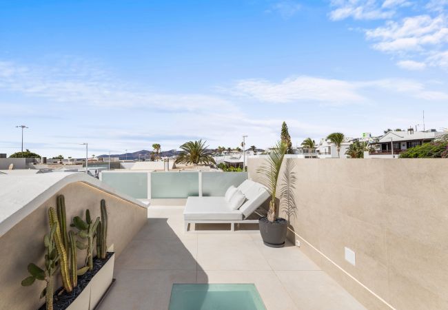 House in Puerto del Carmen - Casa Folias 12 by Escape Home