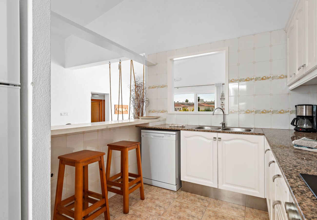 Villa in Santo Tomas - Villa Noelia by Escape Home