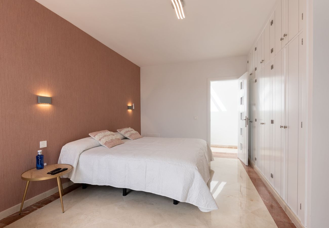 Villa in Playa Blanca - Sea Breeze Jarea by Escape Home