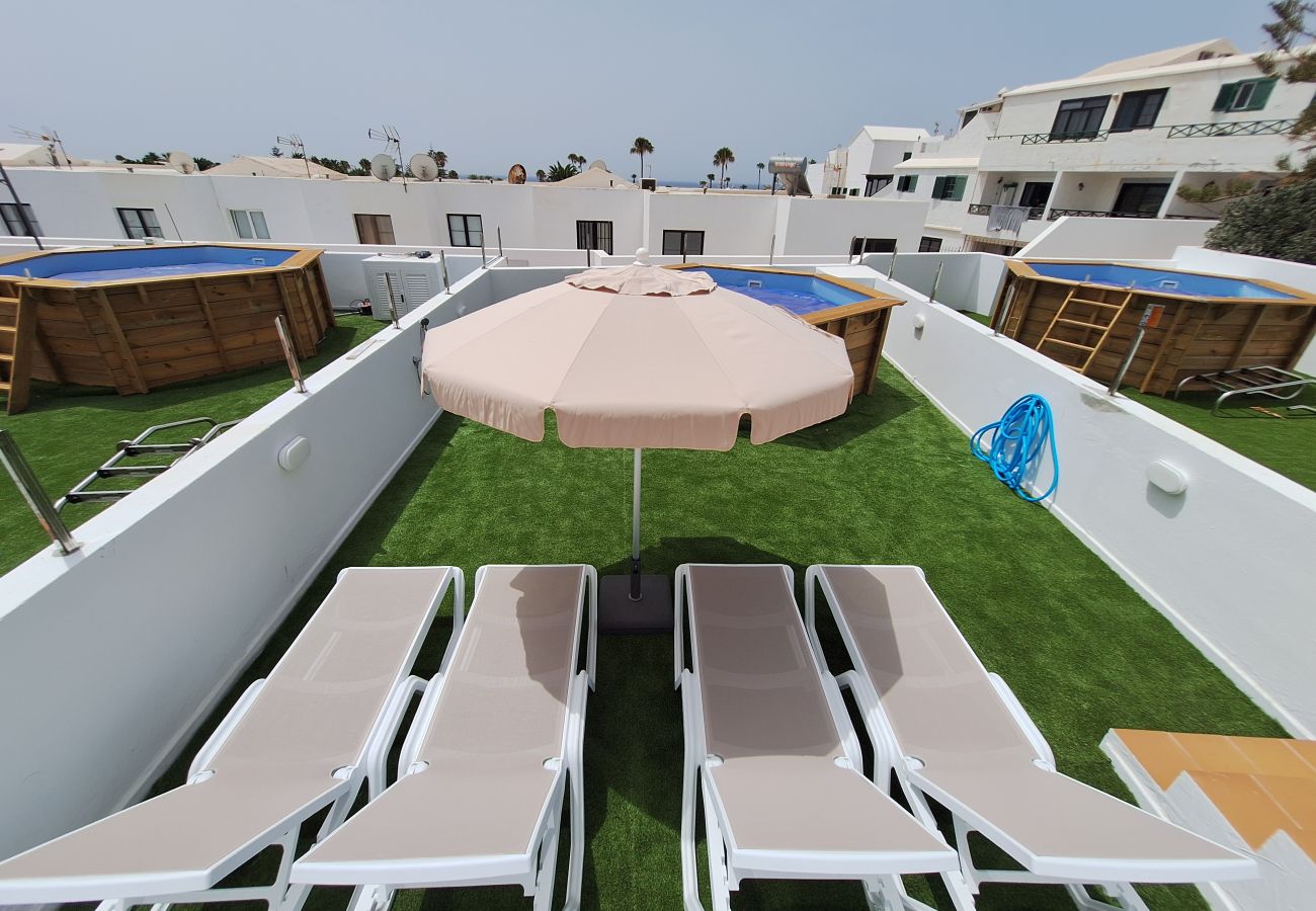 Villa in Puerto del Carmen - Arpon Santa Rosa 5 by Escape Home