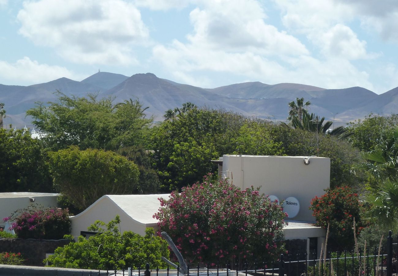 Villa in Puerto del Carmen - Casa Anabella by Escape Home