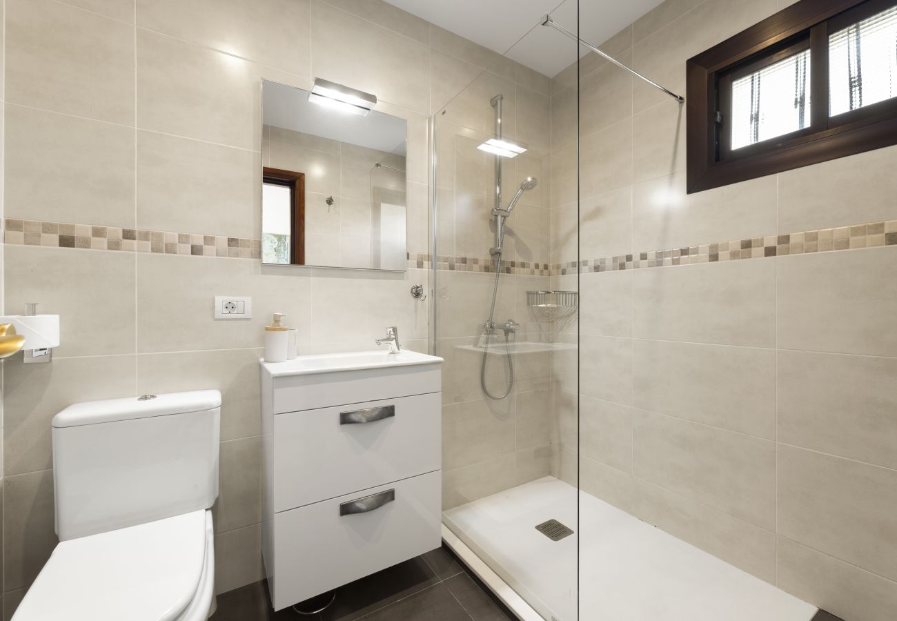 Villa in Puerto del Carmen - Casa Anabella by Escape Home