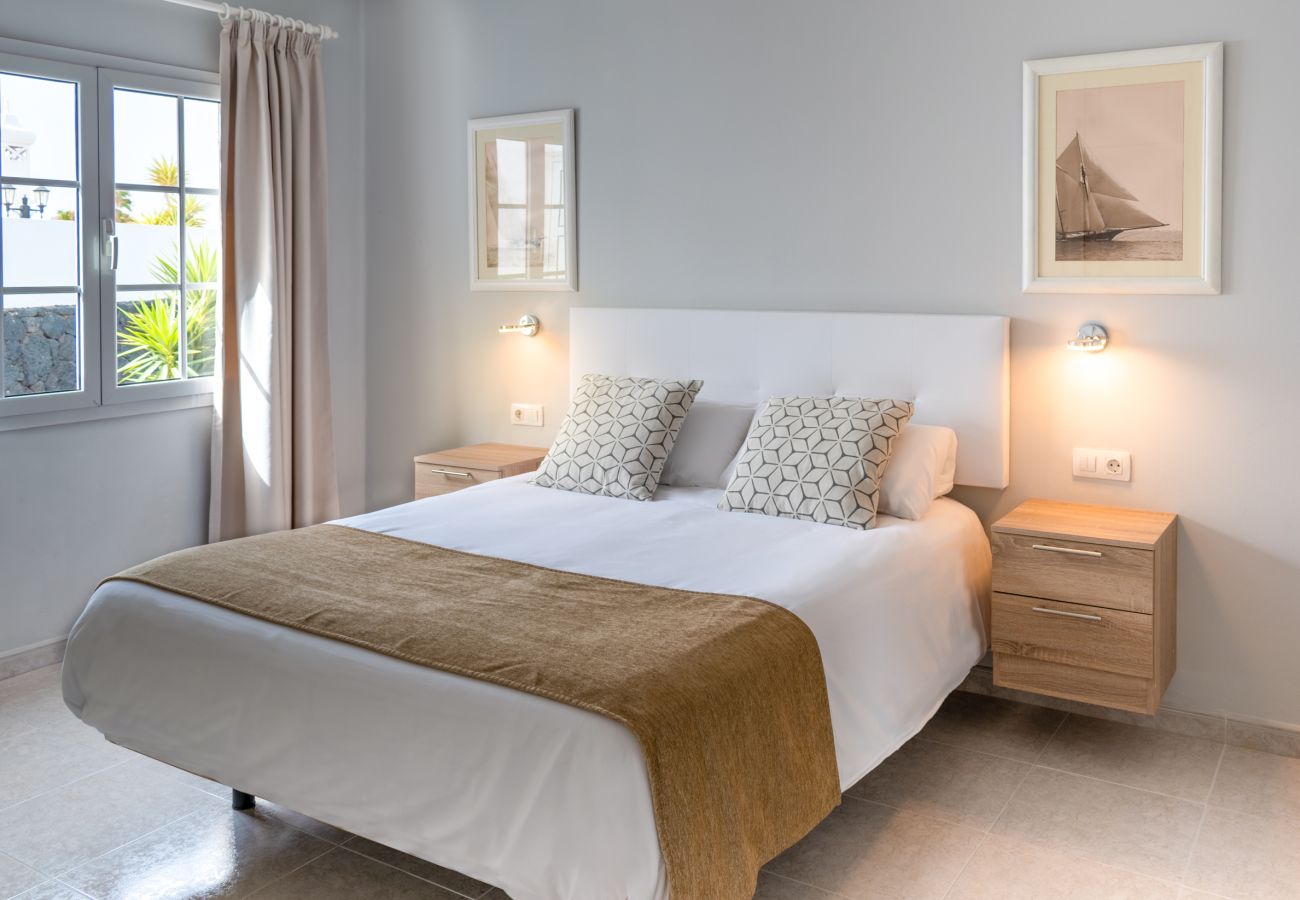 Villa in Puerto del Carmen - CASA LA GRACIOSA 2A (2) by Escape Home