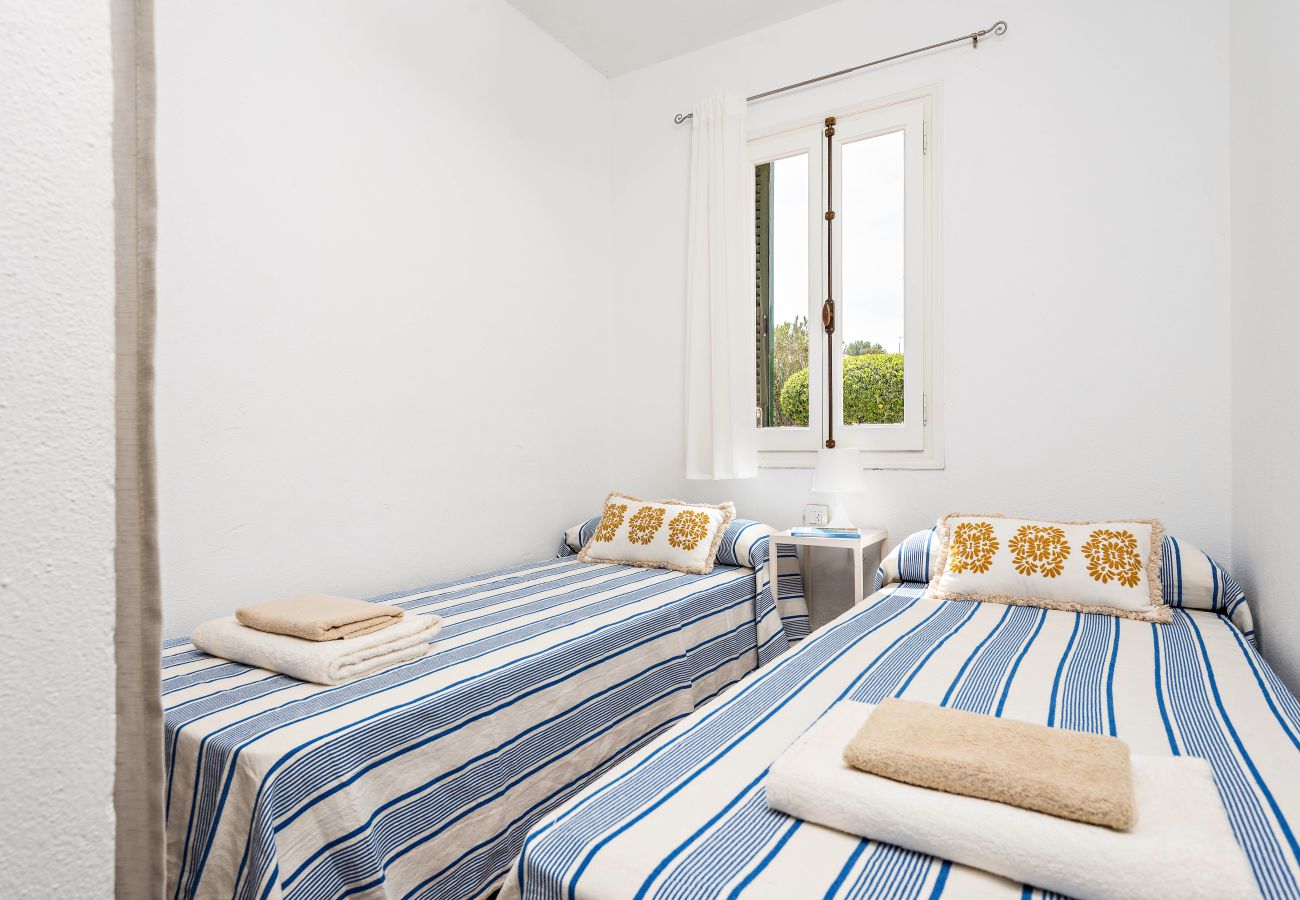 Apartment in Arenal d'en Castell - Apartamento Tanalina by Escape Home