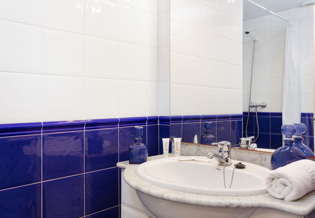 Villa in Torre Solí Nou - Villa Bona Vista by Escape Home