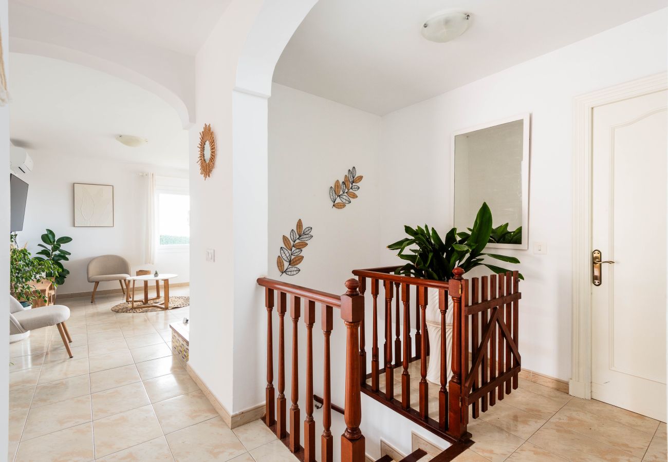 Villa in Torre Solí Nou - Villa Dolfins by Escape Home