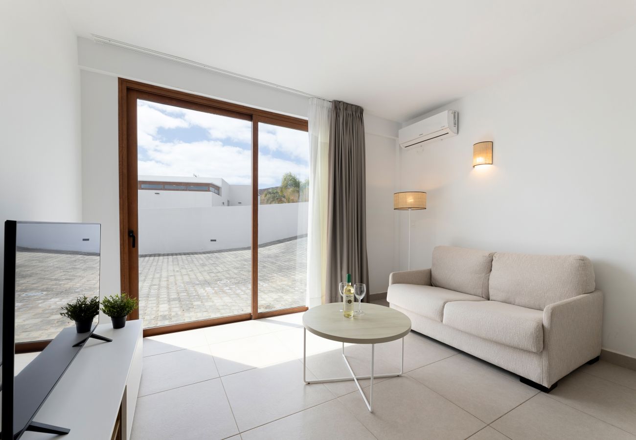 Villa in Playa Blanca - Villa Los Altos Nisa 3B by Escape Home