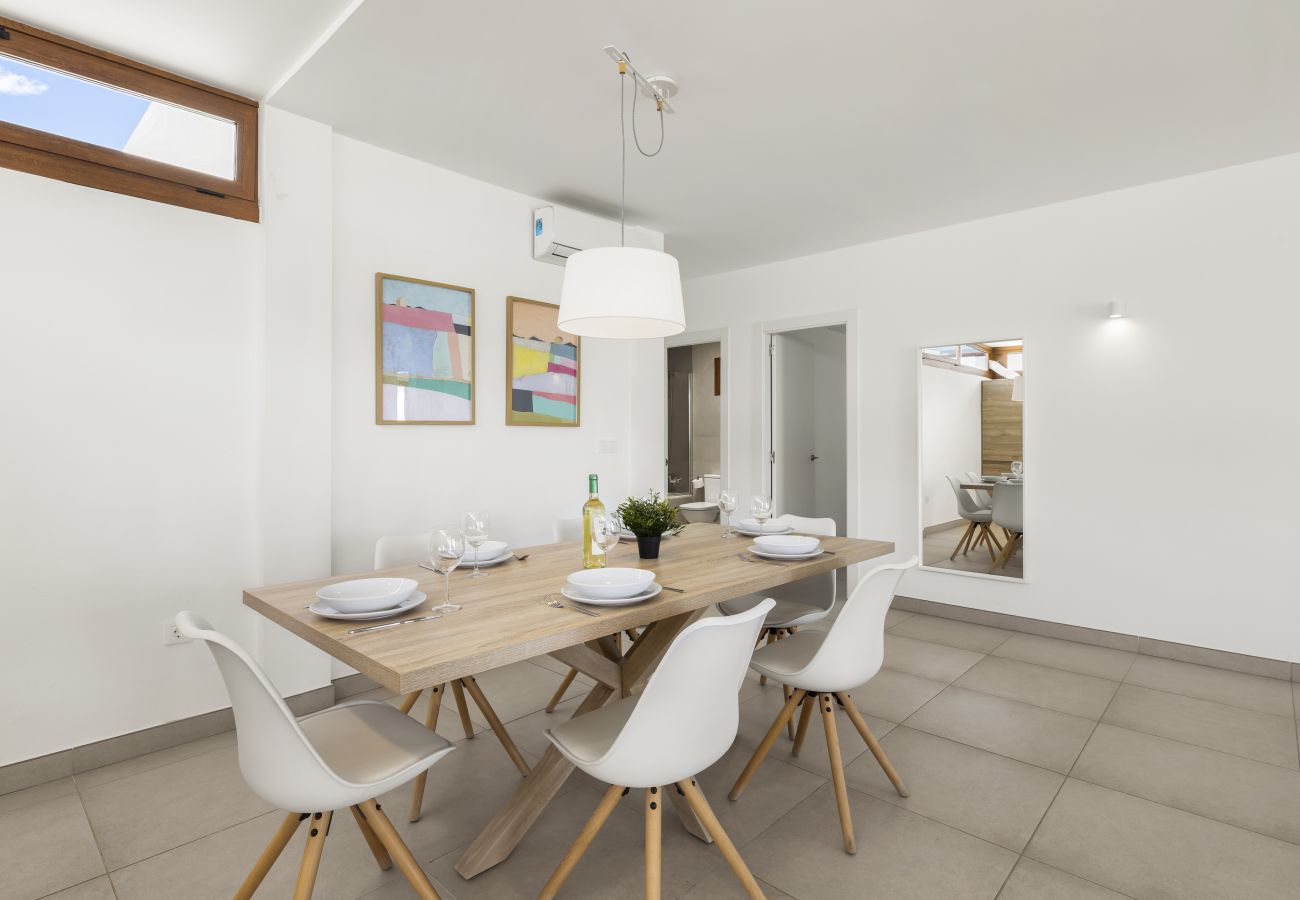 Villa in Playa Blanca - Villa Los Altos Aloe 7B by Escape Home