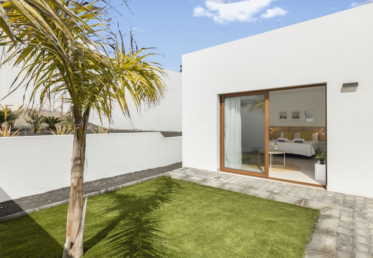 Villa in Playa Blanca - Villa Los Altos Anane 10A by Escape Home