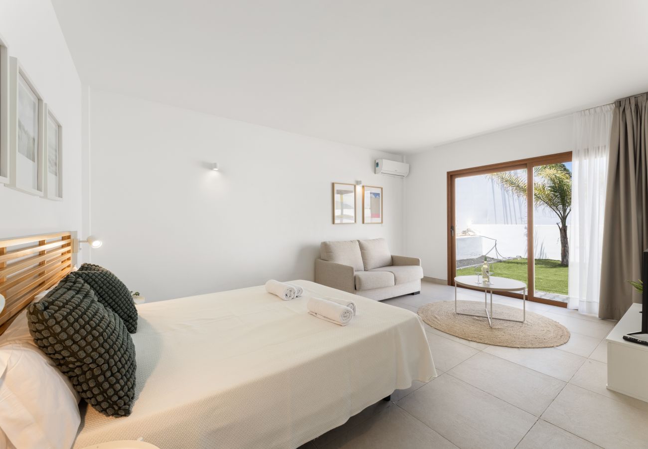 Villa in Playa Blanca -  Villa Los Altos Arbea 8B by Escape Home