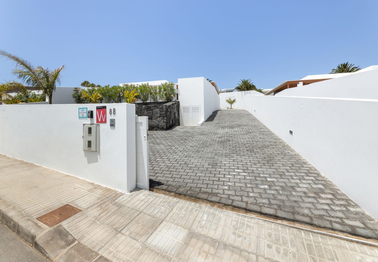 Villa in Playa Blanca -  Villa Los Altos Arbea 8B by Escape Home