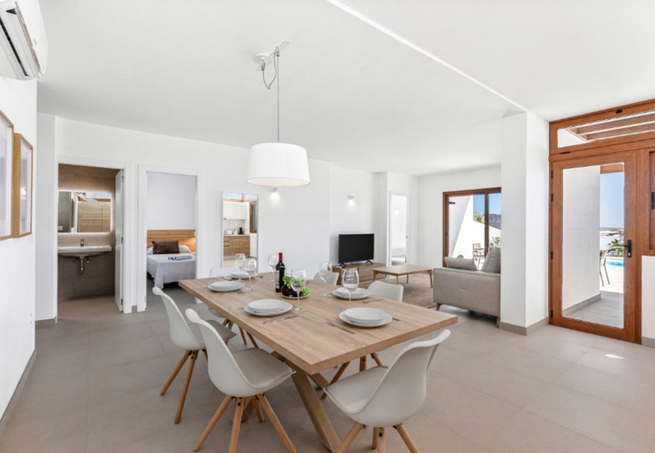 Villa in Playa Blanca - Villa Los Altos Blanca 8A by Escape Home