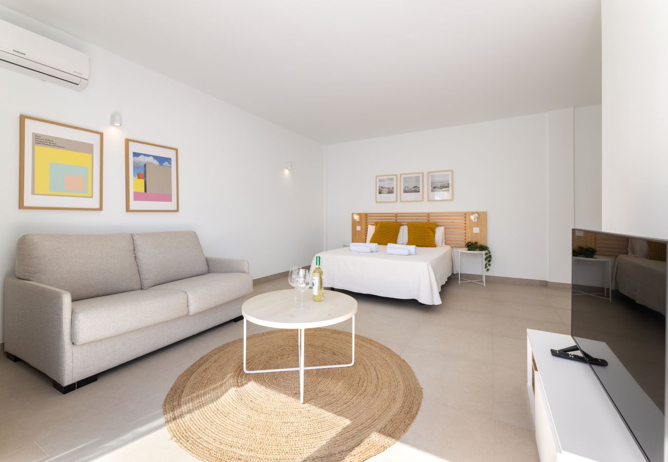 Villa in Playa Blanca - Villa Los Altos Blanca 8A by Escape Home