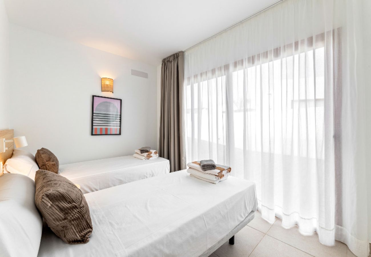 Villa in Playa Blanca - Villa Los Altos Brisa 11B by Escape Home 