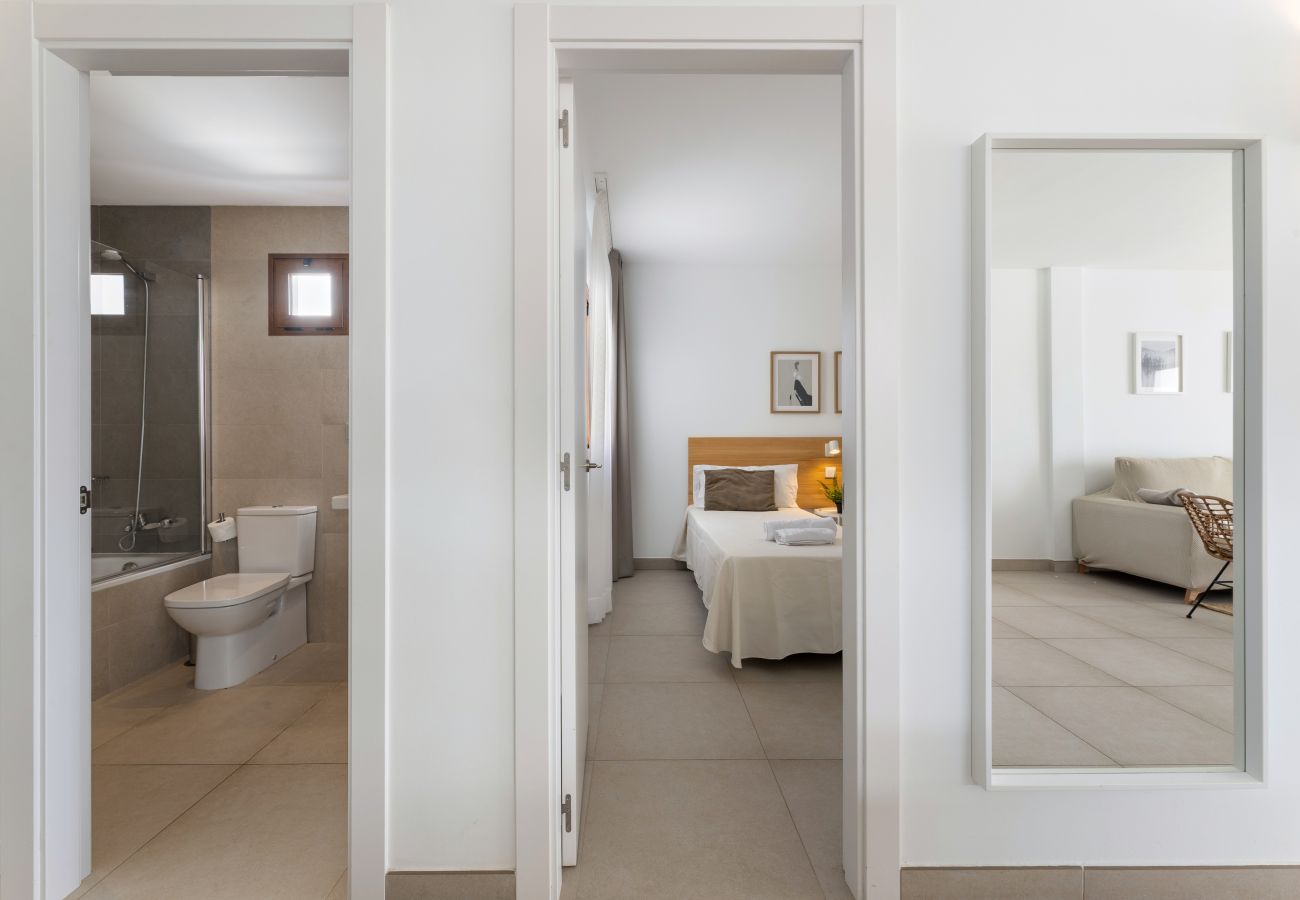 Villa in Playa Blanca - Villa Los Altos Brisa 11B by Escape Home 