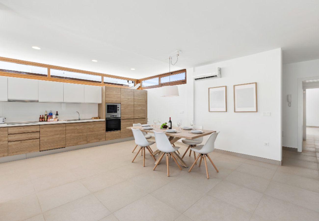 Villa in Playa Blanca - Villa Los Altos Deva 12A by Escape Home 