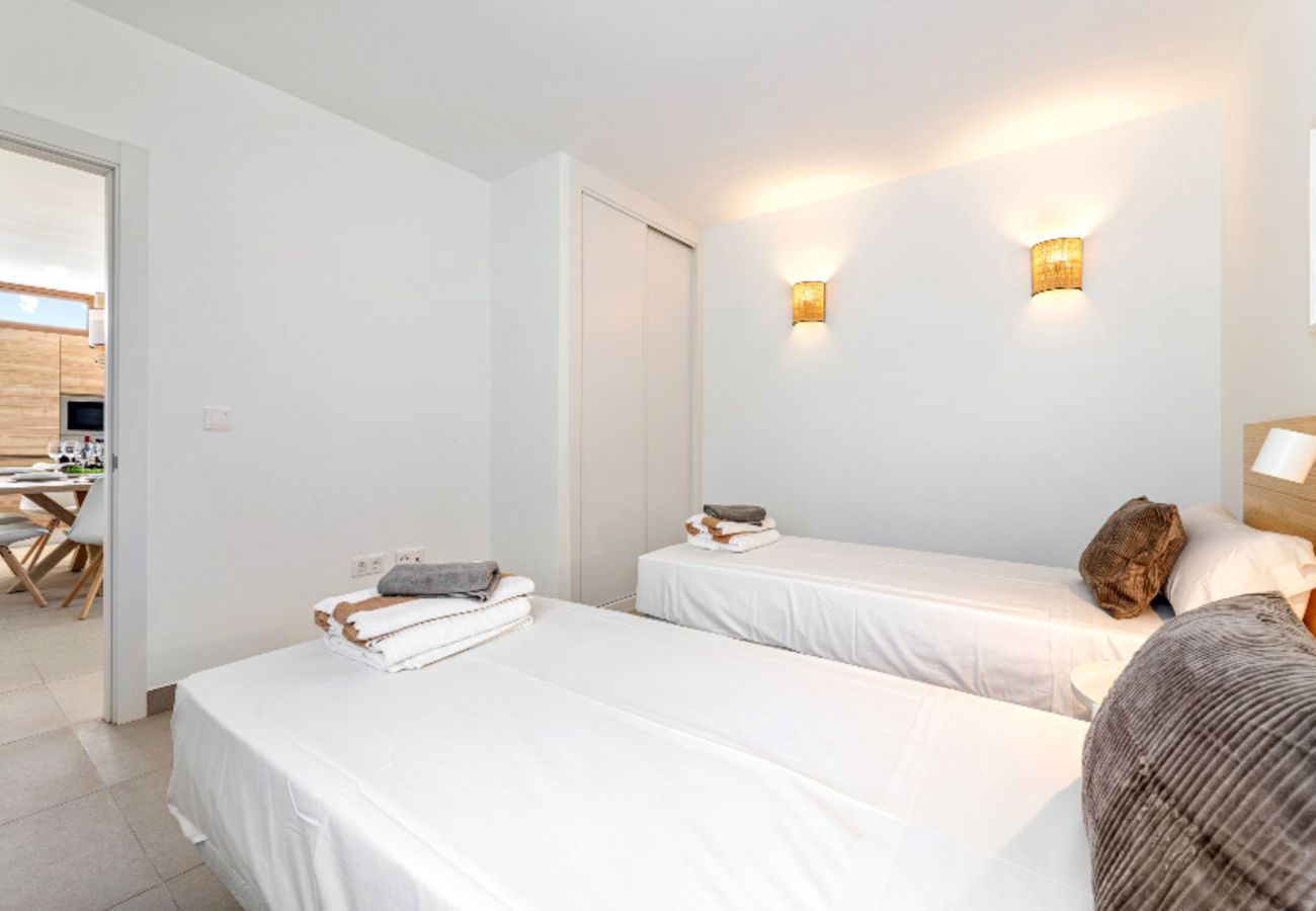 Villa in Playa Blanca -  Villa Los Altos Famara 11A by Escape Home 