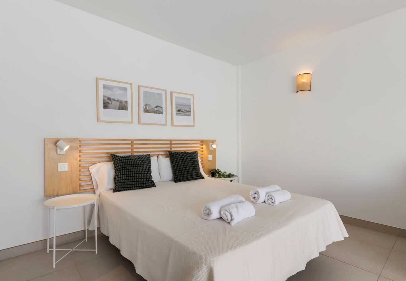 Villa in Playa Blanca -  Villa Los Altos Famara 11A by Escape Home 