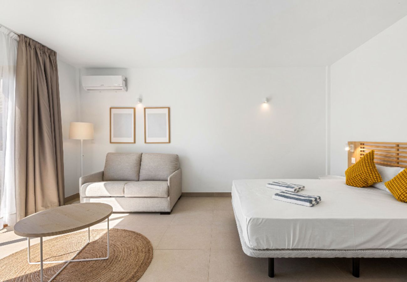 Villa in Playa Blanca - Villa Los Altos Lena 12B by Escape Home