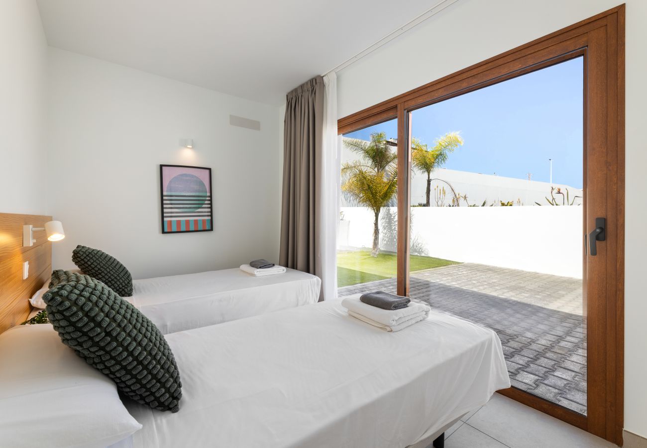Villa in Playa Blanca - Villa Los Altos Lena 12B by Escape Home