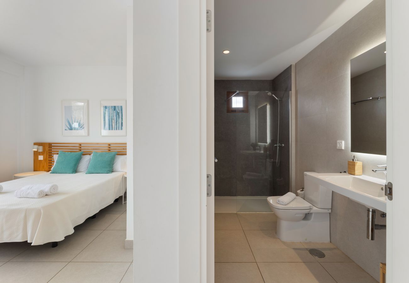 Villa in Playa Blanca - Villa Los Altos Naira 3A by Escape Home