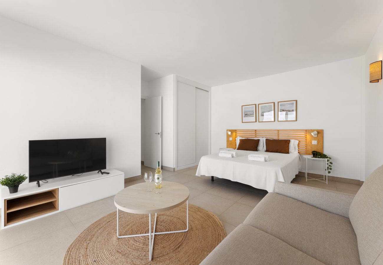Villa in Playa Blanca - Villa Los Altos Yaiza 9A by Escape Home