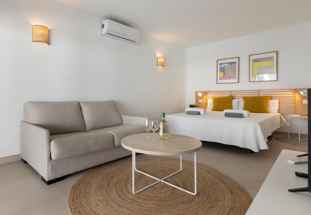 Villa in Playa Blanca - Villa Los Altos Anisa 13A by Escape Home