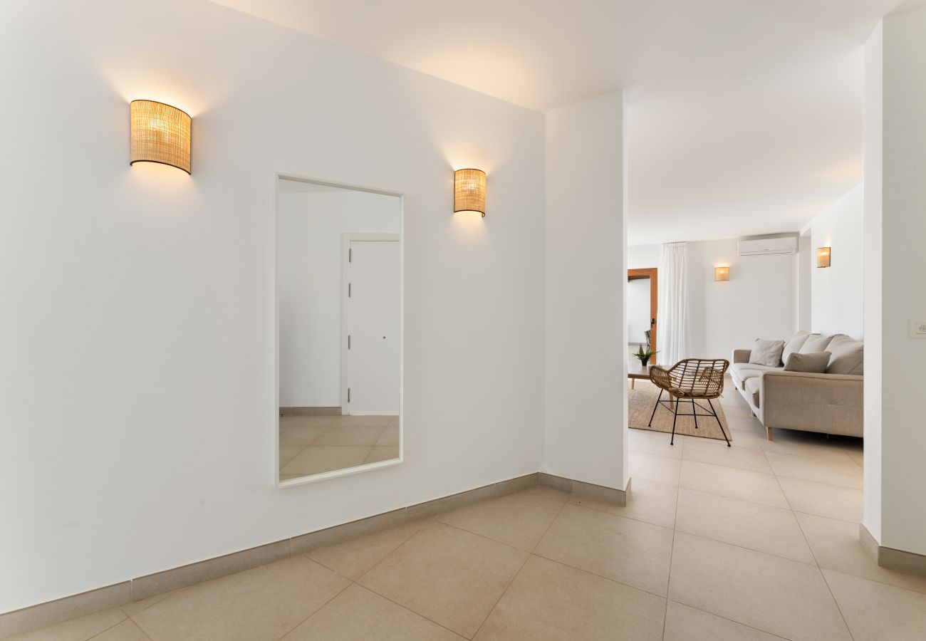 Villa in Playa Blanca - Villa Los Altos Anisa 13A by Escape Home