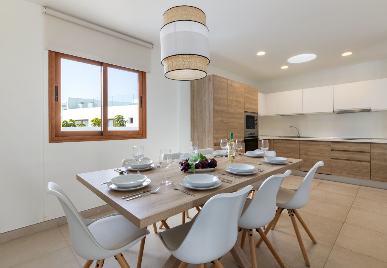 Villa in Playa Blanca - Villa Los Altos Anisa 13A by Escape Home