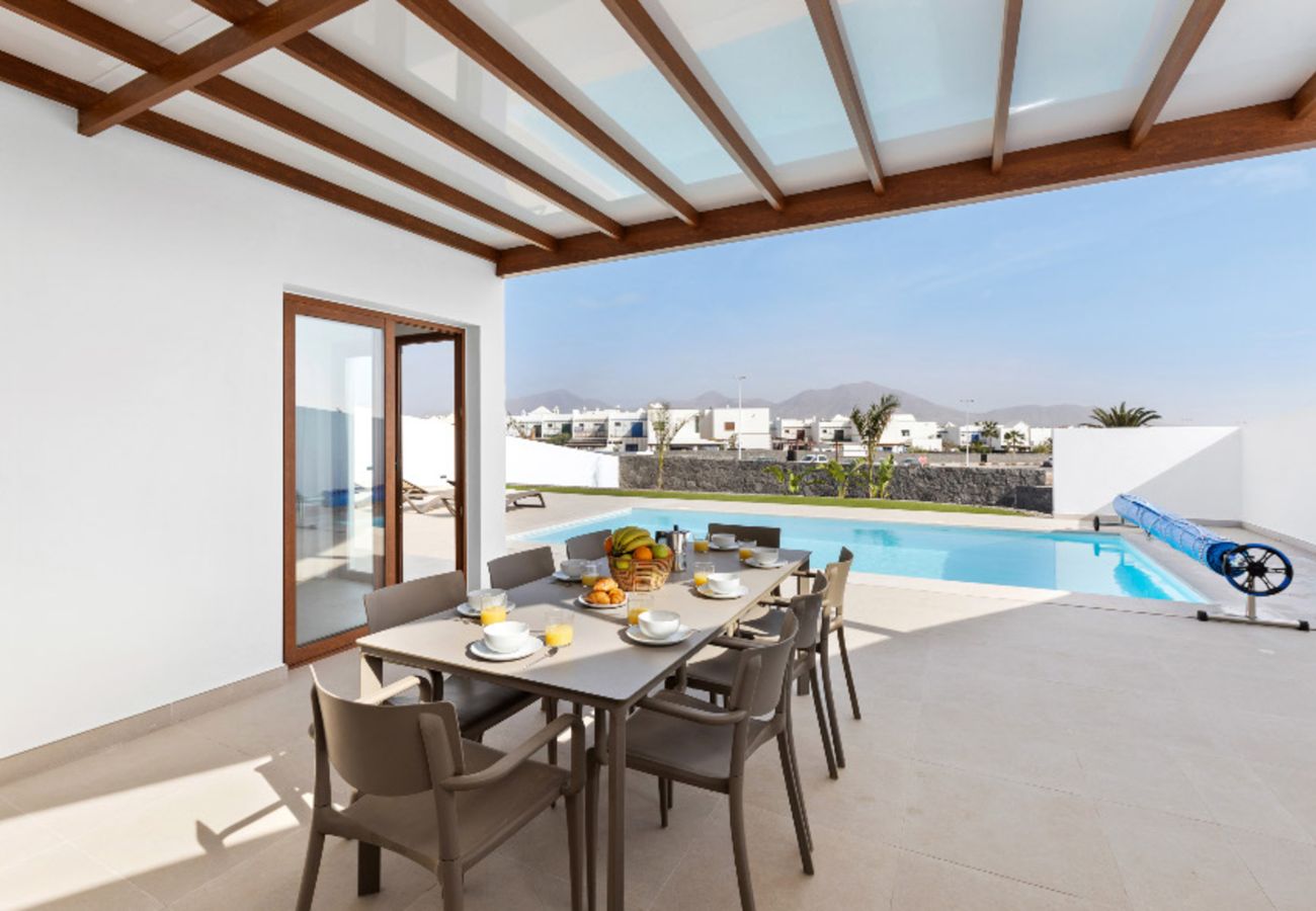 Villa in Playa Blanca - Villa Los Altos Navya 13B by Escape Home