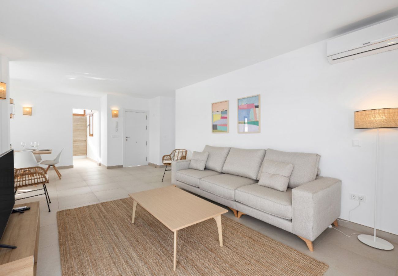 Villa in Playa Blanca - Villa Los Altos Navya 13B by Escape Home