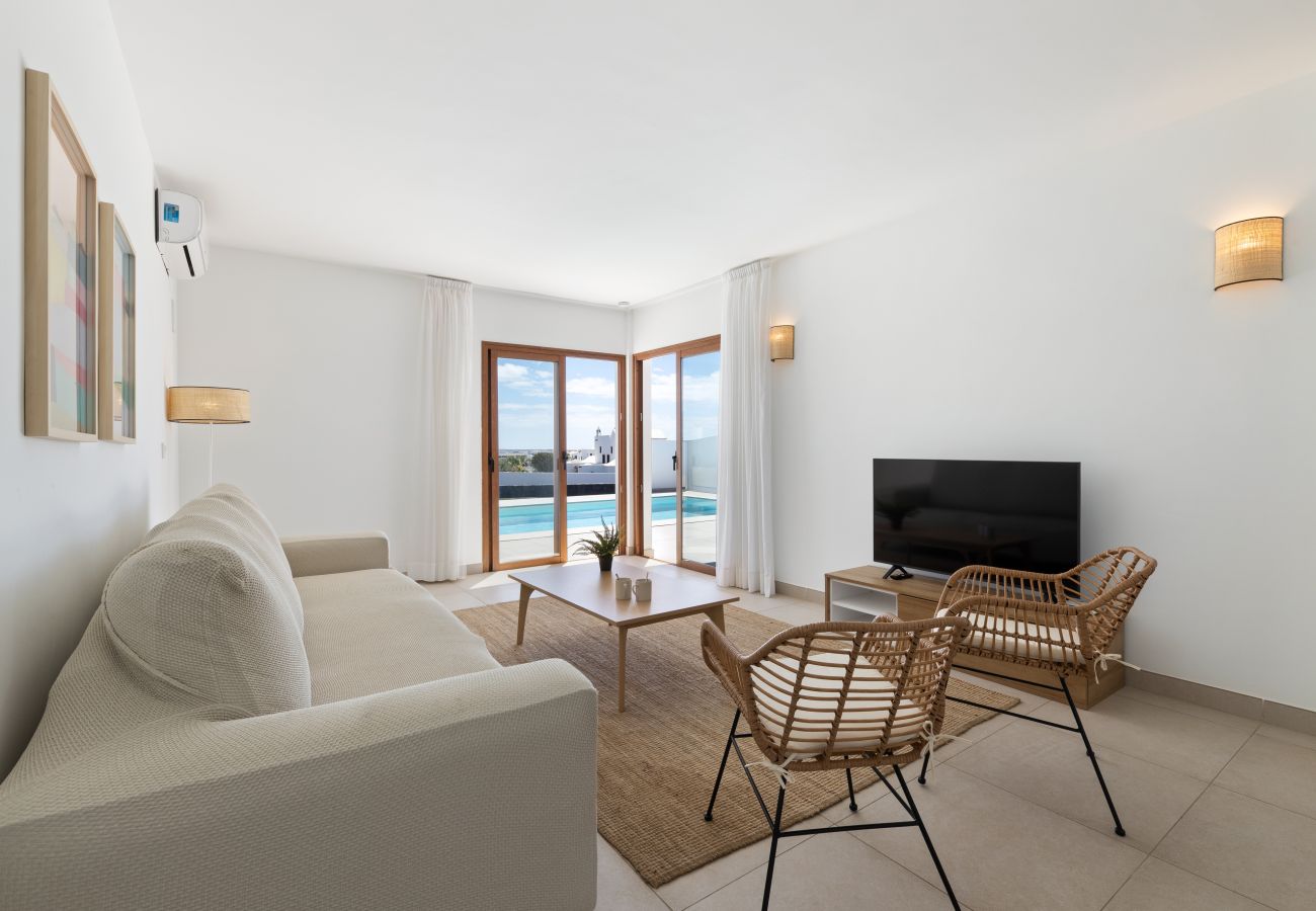 Villa in Playa Blanca - Villa Los Altos Navya 13B by Escape Home