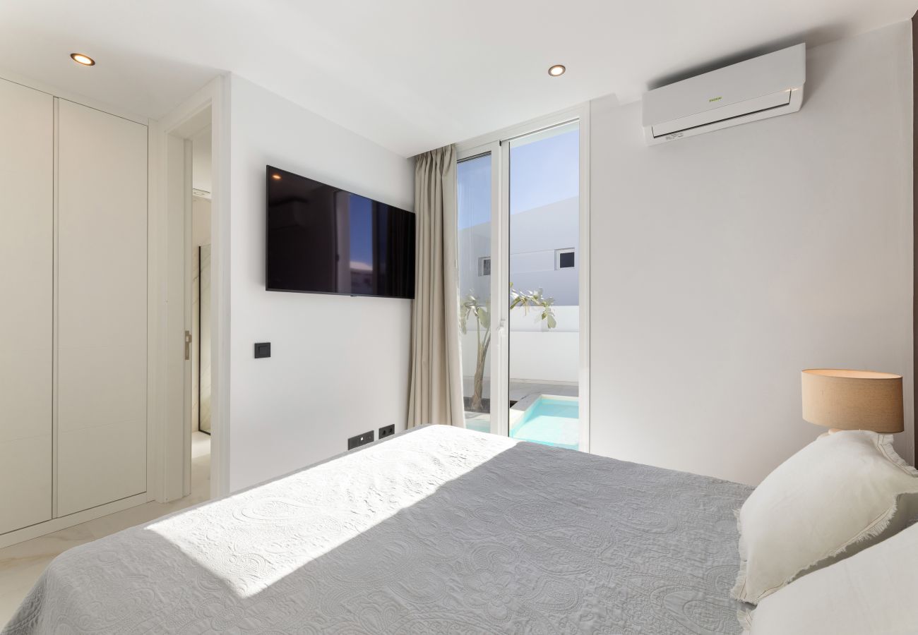 Villa in Charco del Palo - Villa Coralina by Escape Home