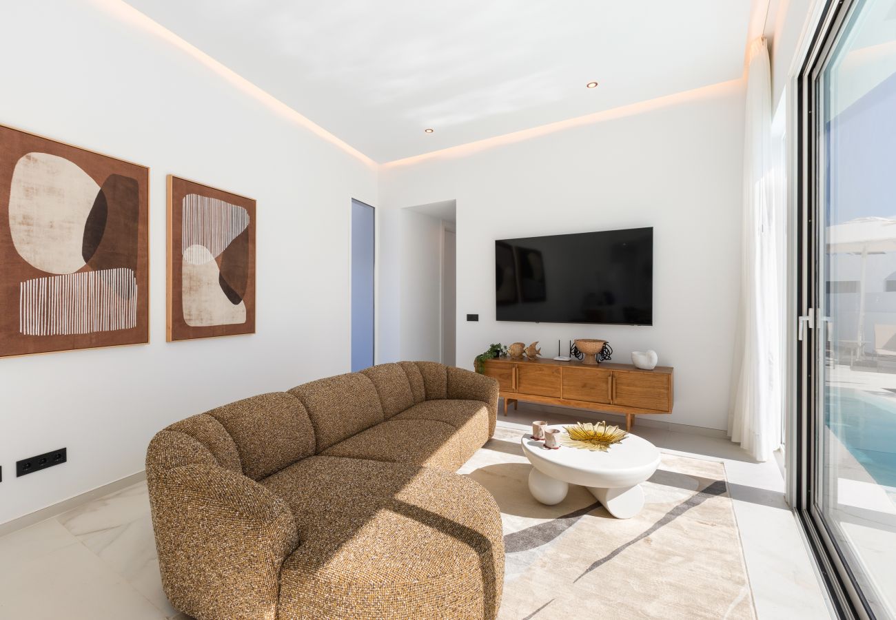 Villa in Charco del Palo - Villa Coralina by Escape Home