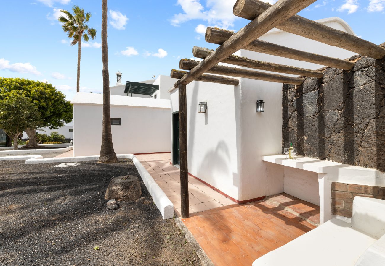 Villa in Tinajo -  Santa Rosa Tinajo by Escape Home 